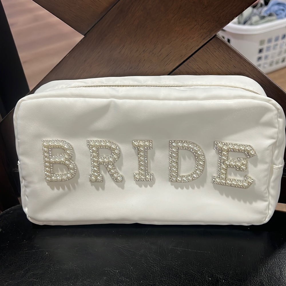 Bride Makeup bag used once and has no stains
